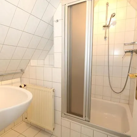 Seahaus 6 *